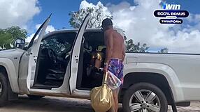 The Boss Vivi Capetinha Arrives At Her Farm And Gets Her Ass Fucked By Employee Vagninho