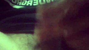 i watch this thai guy fucking hard