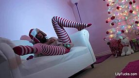 Lily Carter's Intense Squirting Christmas Masturbation Session