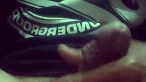 i watch this thai guy fucking hard