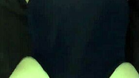 el novio de mi amiga me acaricia y me penetra duro