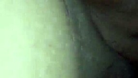 A male student sleeps with a much elder lady in a motel room in Veracruz