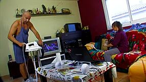 French amateur fuckers unleashed in garage