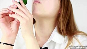 EATING FETISH WOMEN MAKE SOUNDS WHILE EATING CUCUMBER!