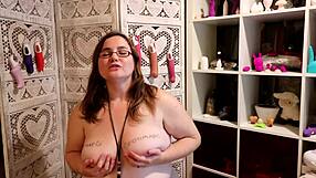 फीमेल कंडोम ने टॉपलेस बीबीडब्ल्यू मुलाकात में जंगली इच्छा जगाई