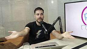 marcos goiano shames the bottom for being passive in the circle!