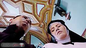 A religious lady, Sor Raymunda, goes to sleep with a priest and is aroused by his big penis