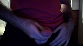 Solo babe masturbates intensely until she cums hard