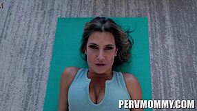 Desirable MILF Krystal Sparks gets intimate with Jay Rock on screen