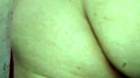 Gay man receives anal cum and uses vacuum on dildo