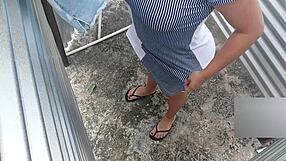 I hated that sister wore a beach dress that was very tight around my ass