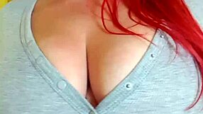 इस बीबीडब्ल्यू स्लट के साथ कमरे को गरम कर रहे हैं