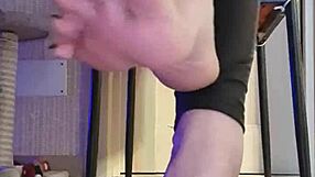 Dirty Babe in Leggings Fingers Herself in Shower