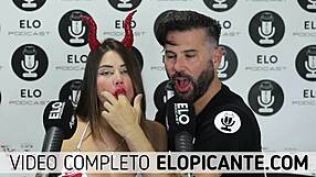 Elo podcast passes ice over sara blonde's tits, so cool!