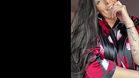 Waitressing seduction: Tattooed mature in POV