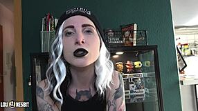 Exhibitionism Challenge With Lou Nesbit And Lia Louise