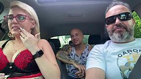 Pegamos Carona Com O Ted