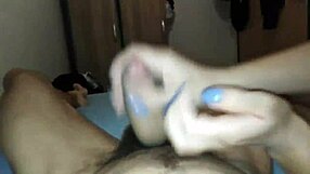 i give my girlfriend a relaxing hand massage at home