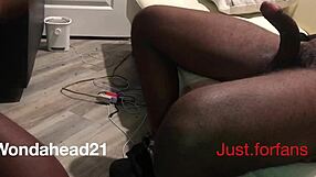 dude, check this big dick young trade in tight skinnies, raw and unedited in premium!