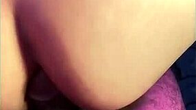 Petite amateur moves ass in anal scene