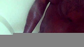 i'm a nympho and i'm back at masturbating solo again