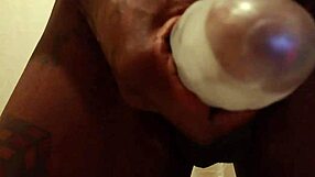 हल्लेलुजा जॉनसन की लंबी हाइट के साथ नया सेक्स टॉय मस्ती