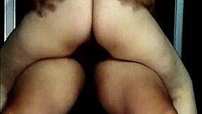 Vecina Culona Espera A Que Mi Mujer Se Vaya Para Venir A Llenarle El Co�o De Leche Pov