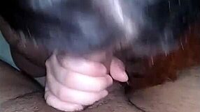 Vecina Culona Espera A Que Mi Mujer Se Vaya Para Venir A Llenarle El Co�o De Leche Pov