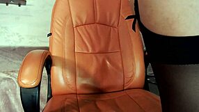 i'm watching this blonde squirt with anal dildo on webcam, does anyone know her name?