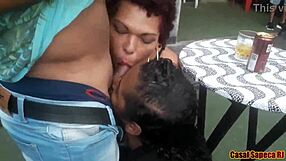 can you believe this triple blowjob at the party?