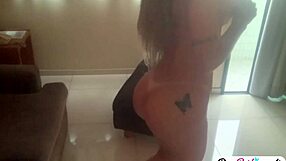 at home alone, i masturbated thinking of that instagram fan