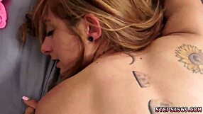 Teen woman in solo family competition