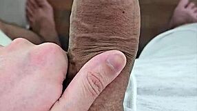 ब्राजीलियन ट्विंक बाइसेक्सुअल नेबर सोलो क्यूट यंग गाय के साथ