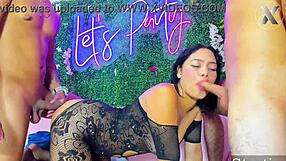 These hot neighbor sluts give quick blowjobs and finger ass play. It’s a wild Colombian ride.