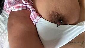 रंडी प्यारी लड़की XXX वीडियो में स्टार बनी है