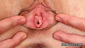 Watch this virgin chick pleasure her pussy to climax?