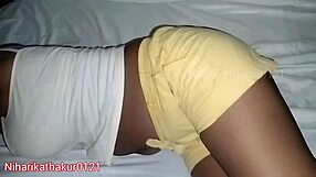 अरे, तूने मुझे ऐसे क्यों लुभाया, सौतेले भाई?