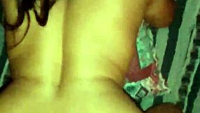 Indian Girl So Horny at Hotel in Midnight, Watch Her Now!