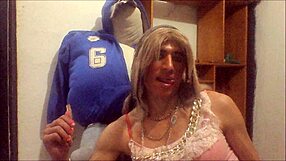 Beautiful transsexual solo performance