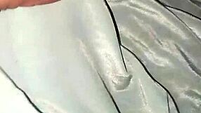 sexy gay man fucks hot aunty reshmi in homemade sex.