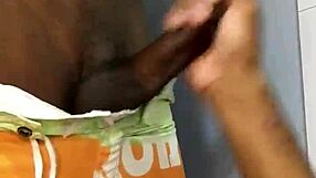 i filmed this amateur gay blowjob scene