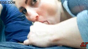 Chupando pau durante o rolê with outdoor blowjob and facial