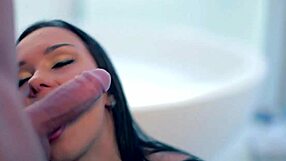 Starting a beautiful relationship with oral pleasure