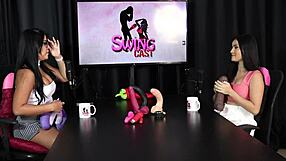 gostosa karen gonçalves mostra boquete quente nos brinquedinhos