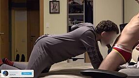 Amateur boyfriends in real couple bareback action at home, so hot! 🔥