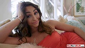 hey, giving special attention to my busty milf stepmother's pussy today! 😍