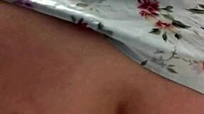 A Loira Se Despede De 2023 Sentando Gostoso E Rompendo O Anus Novo Com Todo Prazer