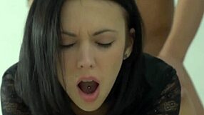 एनल-एंजेल्स.कॉम - शेरी वी गहरी एनल इच्छाओं की खोज करती है