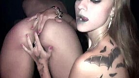 Amigas Transando Wildly at Brazilian Party With Big Assets