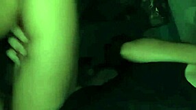 Novinha gives her wet pussy to her man after the date!